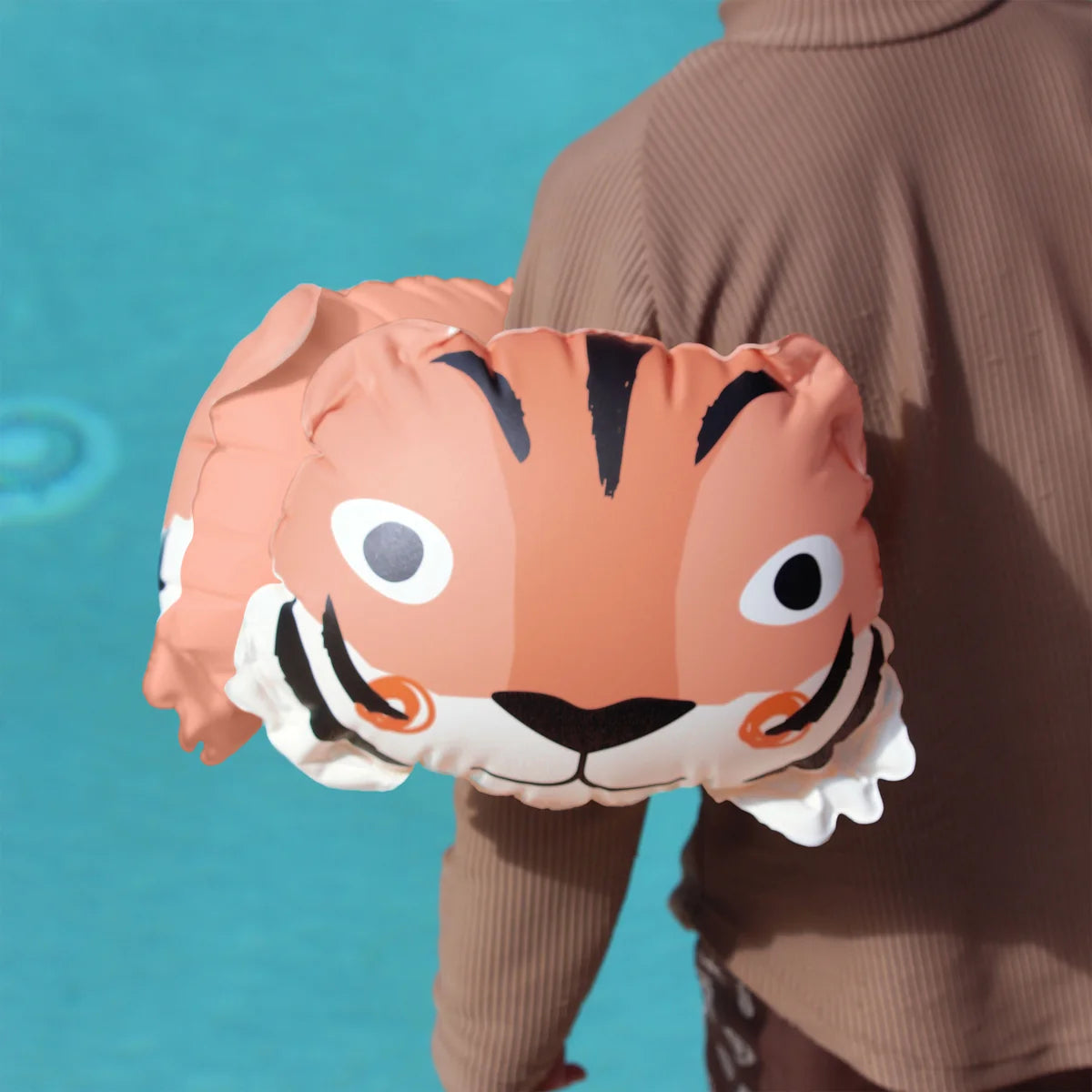 Sunnylife Inflatable Arm - Tino the Tiger Clay