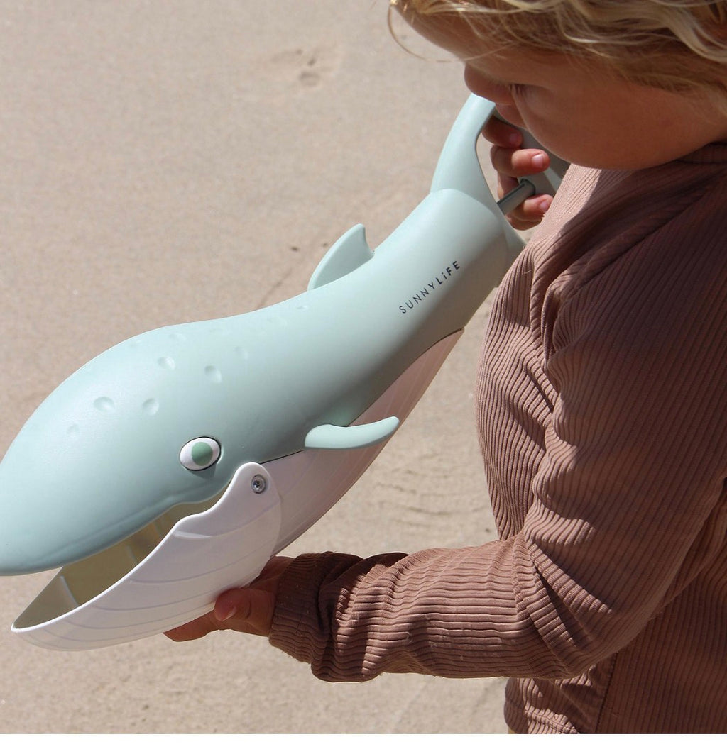 Sunnylife Whale Sand Claws Green