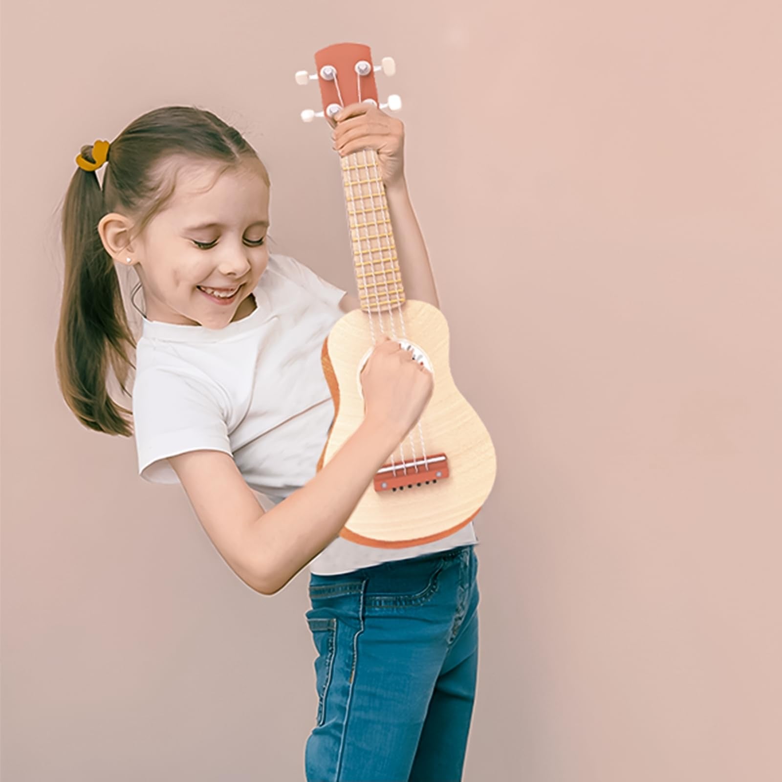 Speedy Monkey Ukulele